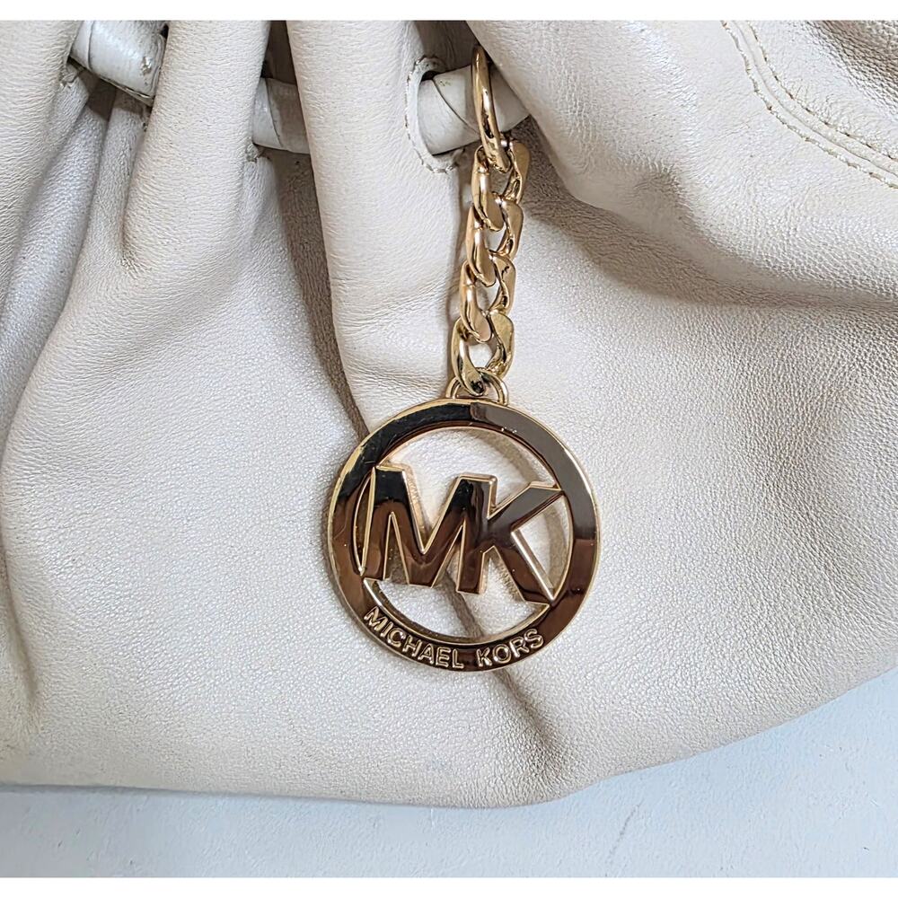 Michael Kors Jet Set Hobo Cream Leather Drawstring Chain Slouchy Shoulder Bag - Picture 9 of 12